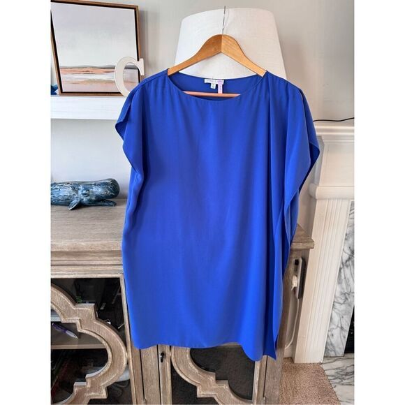 Anna Cate Dresses & Skirts - Anna Cate Eva Flutter Sleeve Dress In Dark Navy Size XSmall